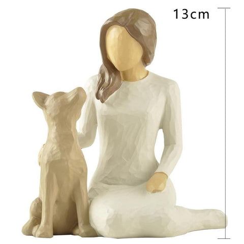 Taille statue femme chien