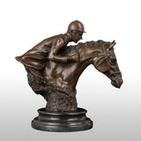 Statue d'un cavalier sur cheval